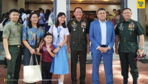 Teen’s bold message to Army chief brings soldier-father home for her big day